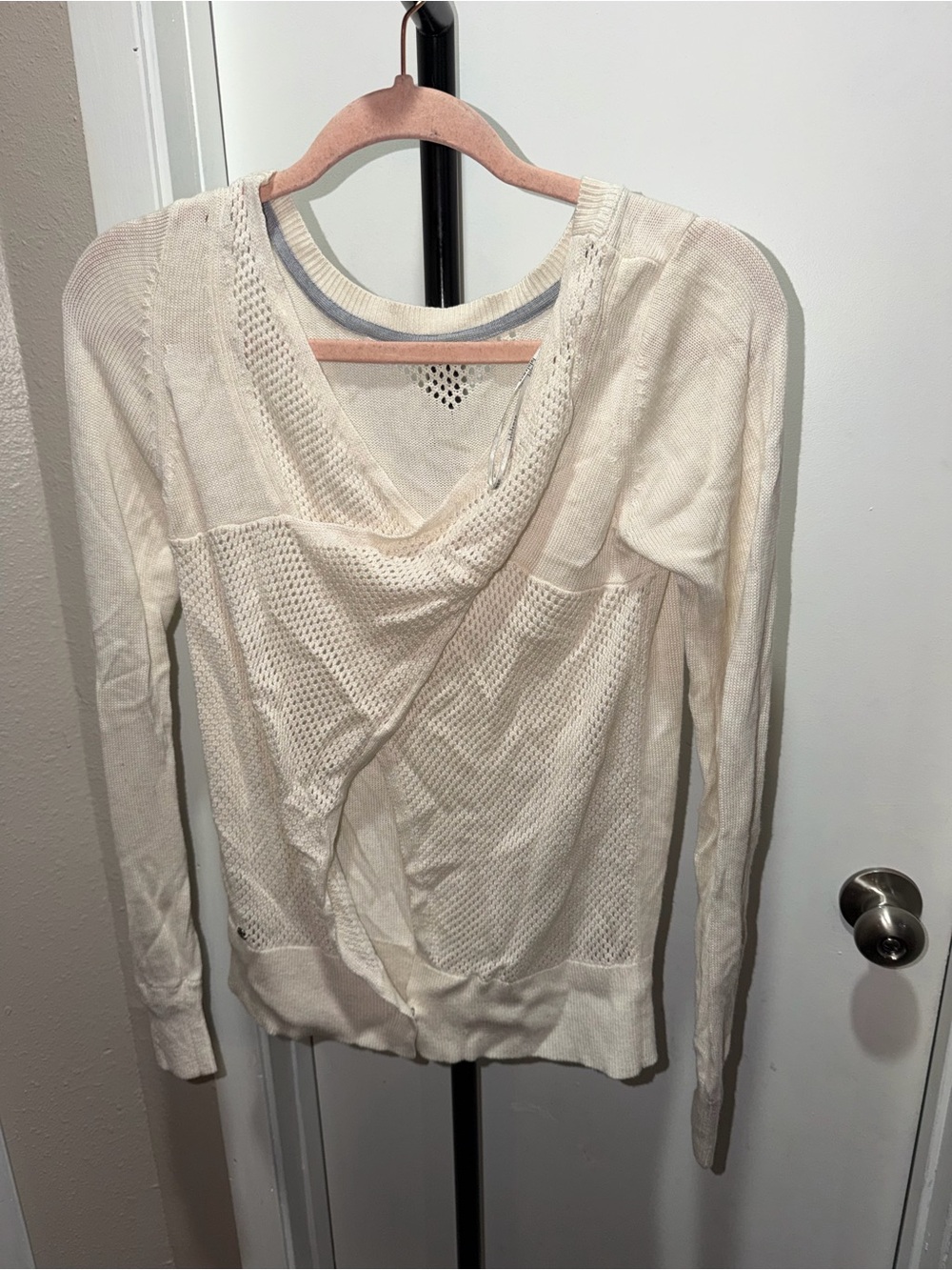 Lululemon White Layered Open-Knit Long Sleeve Sweater – Estimated XS